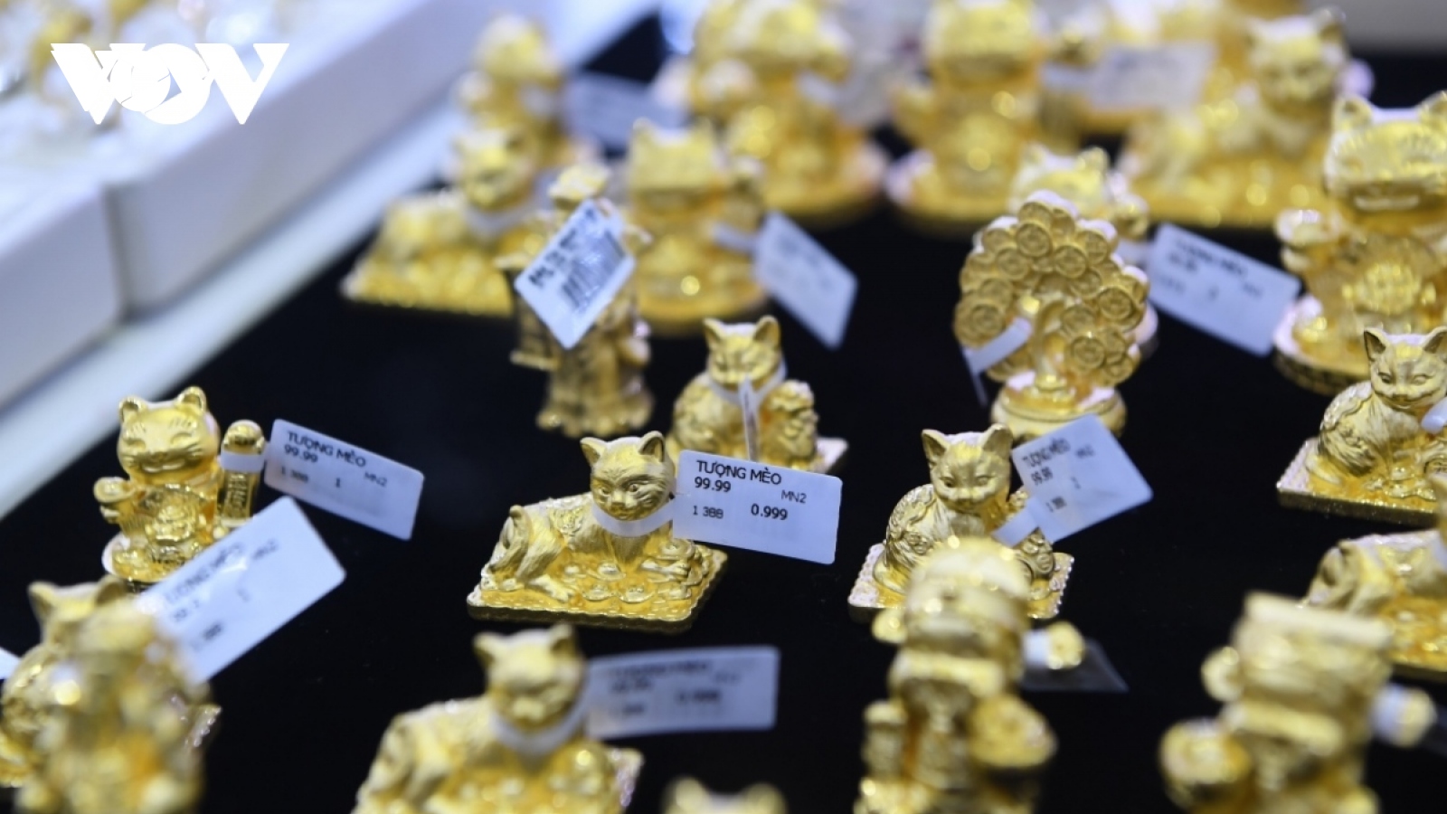 Giá vàng hôm nay 18/11: Vàng SJC tăng lên mức 70,8 triệu đồng/lượng